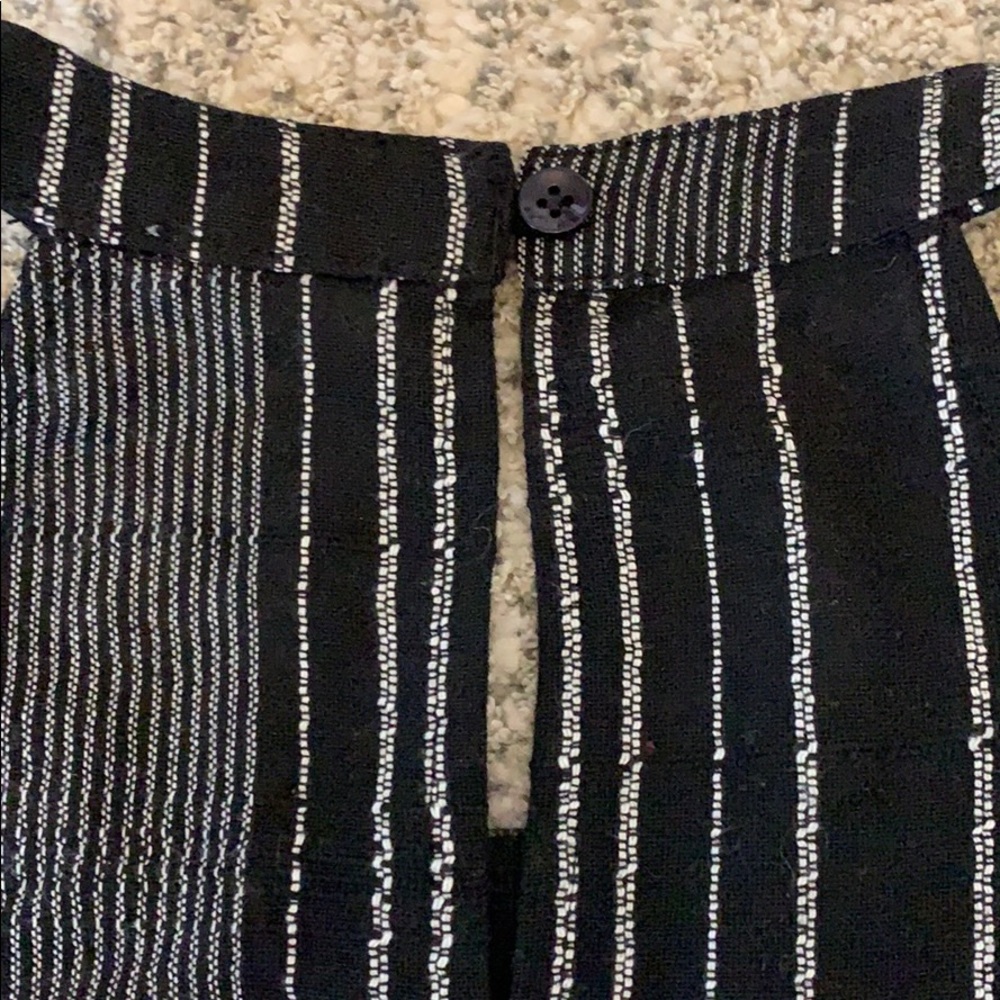 Hem & Thread halter top - Picture 4 of 4
